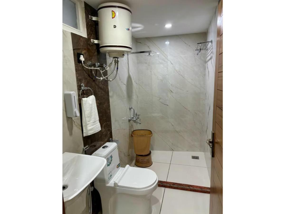 Hotel Jakhu Heights Shimla Ngoại thất bức ảnh